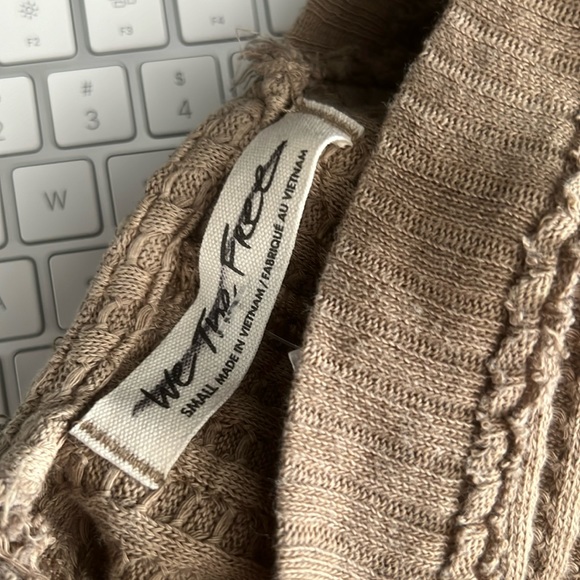 🛑 1 hour sale. Free People, magic thermal top, color: bones/khaki, small - Picture 6 of 10
